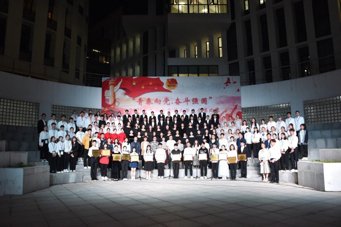 南京江宁滨江开发区举办“奋斗滨”青年工作讲习所